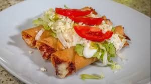 Tacos de papa con queso