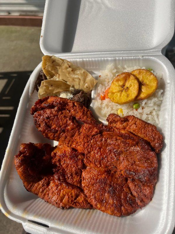 Carne Enchilada Con Frijoles